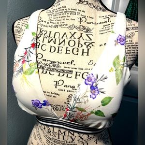 Small Athleta Swim Top Floral